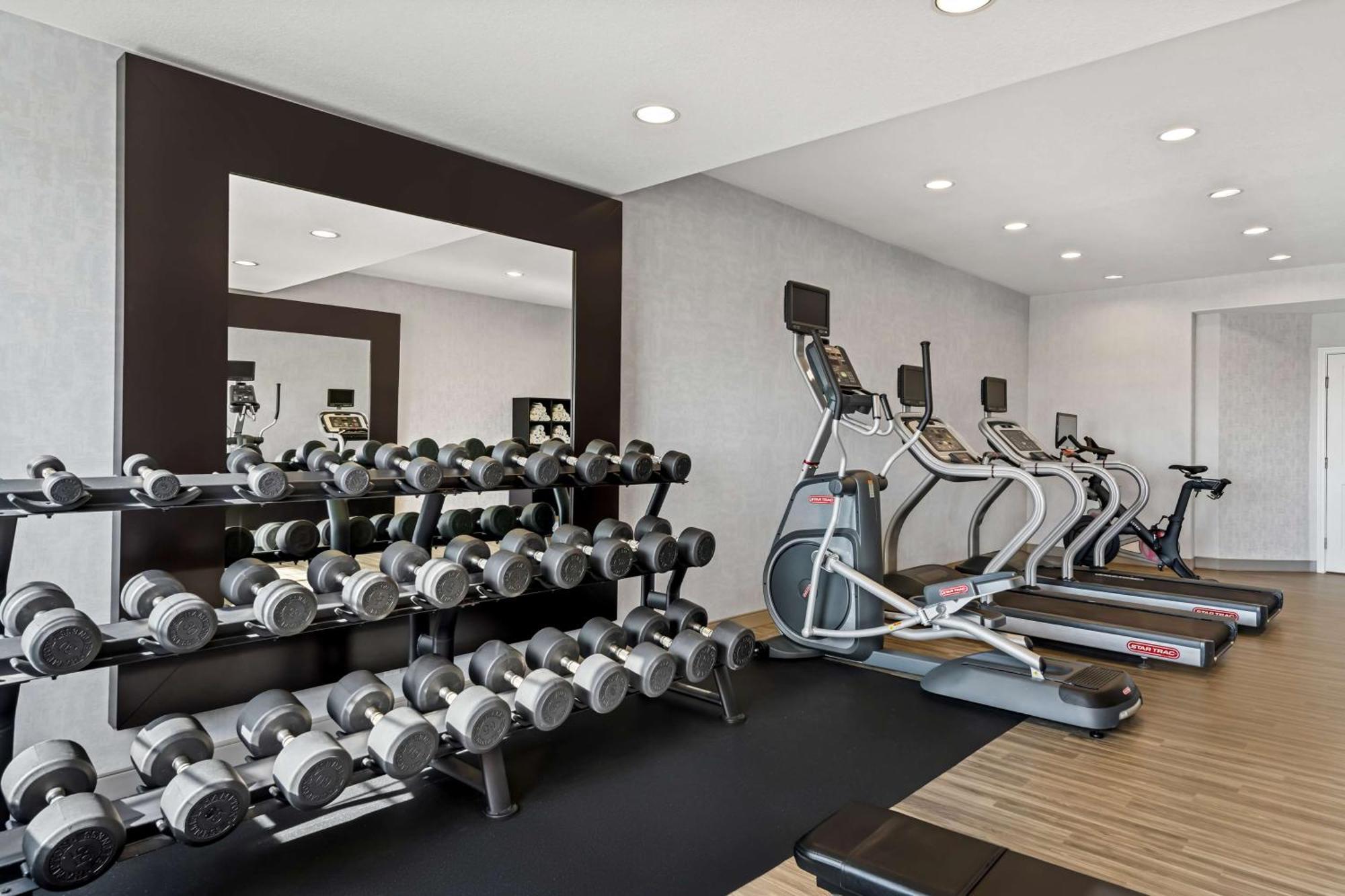 Hampton Inn Morgan Hill Dış mekan fotoğraf